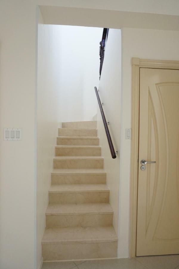 Self Contained Apartment With Private Kitchen Higher Heights, Barbados Christ Church Exterior foto