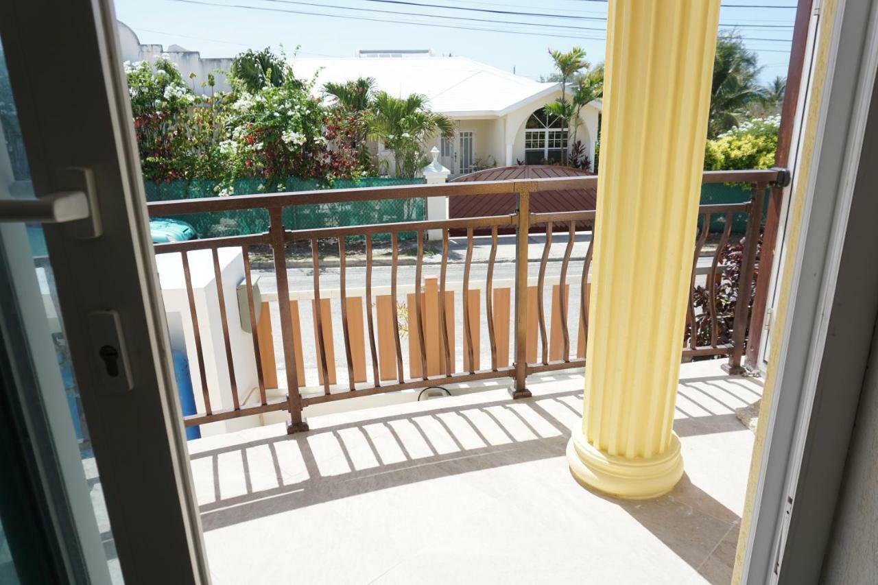 Self Contained Apartment With Private Kitchen Higher Heights, Barbados Christ Church Exterior foto